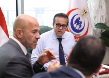 وزير الصحة: تحسين السياحة العلاجية هدف رئيسي للمشروع مع تقديم خدمات طبية وسكنية متكاملة للأطباء والزوار