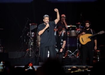 محمد حماقي يشعل حفل غنائي في السعودية