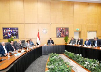 وزير الإسكان يتابع موقف تنفيذ وحدات المبادرة الرئاسية “سكن لكل المصريين” وسكن مصر وجنة