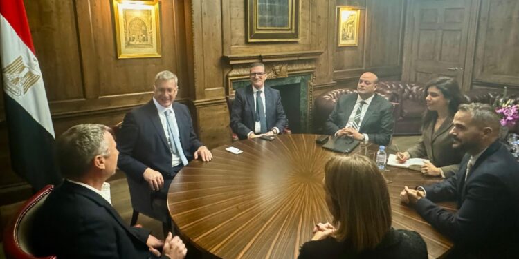 اكسون موبيل تبدأ منتصف الشهر الحالي حفر بئر جديدة للتنقيب عن الغاز بغرب المتوسط