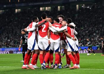 موعد مباراة آرسنال  وإيبسويتش تاون الليلة في الدورى الإنجليزى