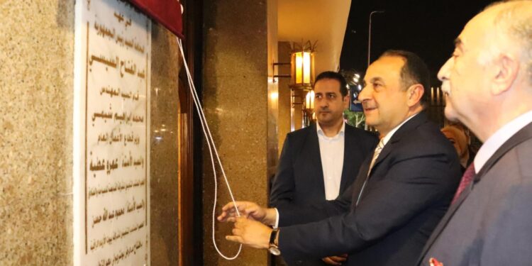 وزير قطاع الأعمال العام يفتتح معرض “بونتريمولي” التاريخي بعد التطوير