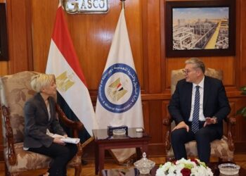 وزير البترول يستقبل رئيسة منطقة شمال إفريقيا والمشرق العربي بشركة إيني الإيطالية