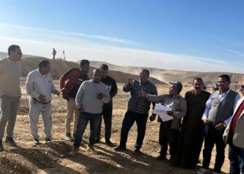 رئيس جهاز مدينة قنا الجديدة يتفقد المرافق بمنطقة التوسعات بالامتداد الشرقي وأعمال التطوير