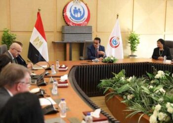 وزير الصحة يبحث مع ممثل منظمة الأمم المتحدة وضع آليات تنفيذ خدمات جديدة