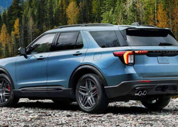 أسعار ومواصفات فورد اكسبلورر 2025 بعد طرحها