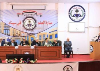 وزير التعليم العالي يرأس اجتماع المجلس الأعلى للمستشفيات الجامعية بالعريش