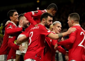 مانشستر يونايتد يواجه برايتون اليوم في الدوري الإنجليزي