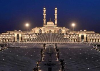 ضم مسجد مصر إلى وزارة الأوقاف علميًا ودعويا .. والعميد ماهر السيد مديرًا إداريًّا للمسجد