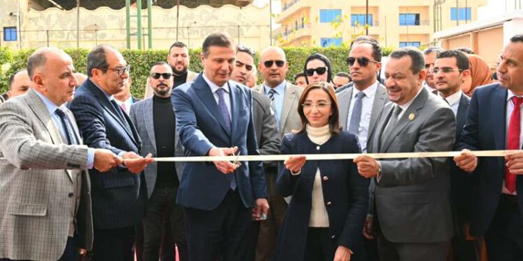 وزير الزراعة ومحافظ البحيرة يفتتحان الدورة العاشرة لمعرض “أجري إكسبو” بمشاركة الشركات المحلية والدولية