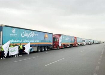 “القاهرة الإخبارية”: من المتوقع دخول 600 شاحنة إلى قطاع غزة بالتزامن مع تنفيذ الهدنة