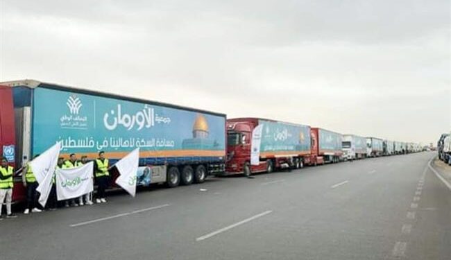 “القاهرة الإخبارية”: من المتوقع دخول 600 شاحنة إلى قطاع غزة بالتزامن مع تنفيذ الهدنة