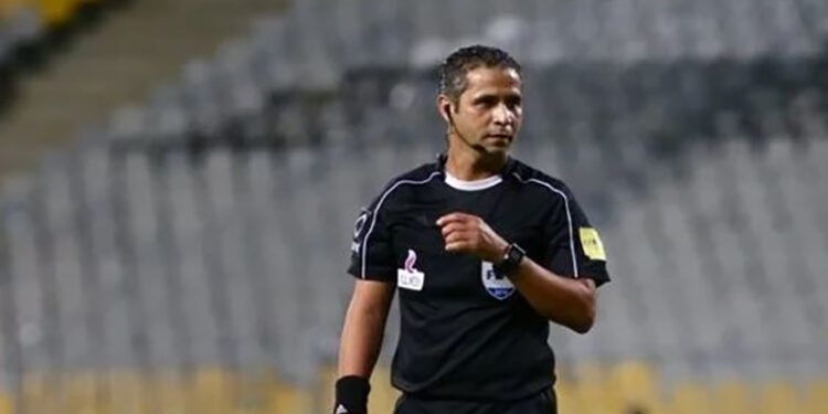 محمود عاشور يشارك فى معسكر حكام تقنية الفيديو استعدادا لكأس العالم