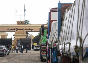 دخول 193 شاحنة مساعدات في غزة خلال معبري العوجة وكرم أبو سالم اليوم