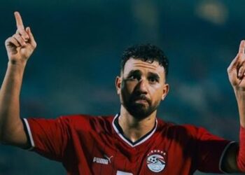 وفاة والدة محمود حسن تريزيجيه لاعب منتخب مصر