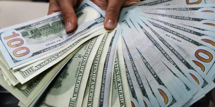 سعر الدولار اليوم  الأخضر الآن.. سعر الدولار في البنوك المصرية خلال تعاملات اليوم الأربعاء 1 يناير 2025