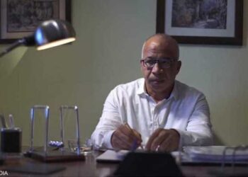 شريف دسوقي يتصدر التريند بسبب طلب مفاجئ من أحمد العوضي.. ما الذي حدث؟