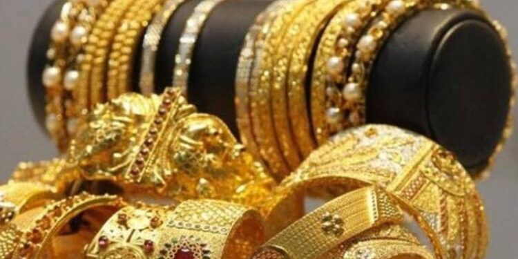 سعر الذهب اليوم  مفاجأة في عيار 21.. انخفاض أسعار الذهب في مصر مع بداية تعاملات اليوم الأحد 5 يناير 2025