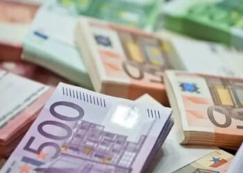 سعر اليورو أمام الجنيه المصري في تعاملات اليوم السبت 11 يناير 2025