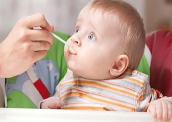 عضو «القومي للطفولة»: الفطام غير التدريجي يسبب صدمة للطفل