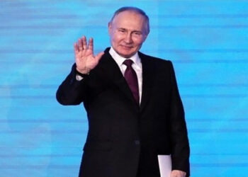 أول تعليق من بوتين على وقف إطلاق النار في غزة