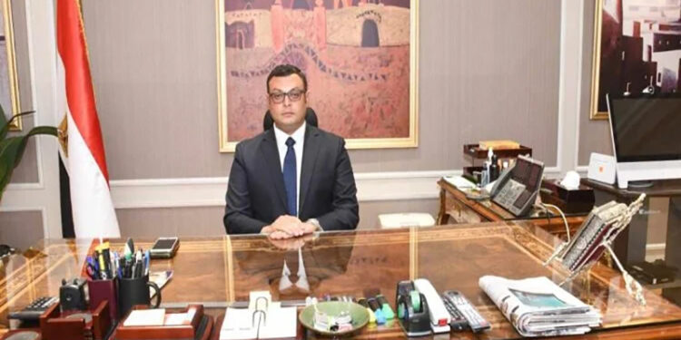 وزير الإسكان يبحث مع ممثلي شركتي “اونسبيك” و”rehlko” العالميتين سبل التعاون المشترك