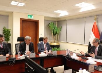 عمرو طلعت: الدولة حريصة على تأهيل الشباب للعمل فى مجال التعهيد لتلبية احتياجات الشركات العالمية