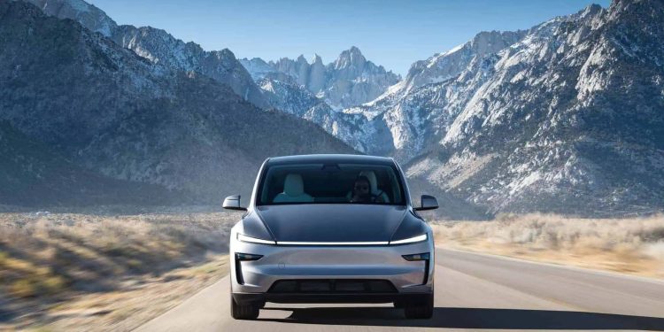 سعر تسلا Y موديل 2025 الكهربائية