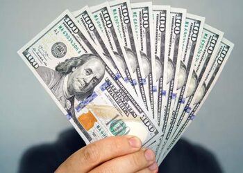 أسعار الدولار في مصر اليوم الإثنين
