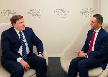 وزير الاستثمار يلتقى وزير التجارة الفنلندي لبحث سبل تنمية وتطوير العلاقات الاقتصادية المشتركة بين البلدين