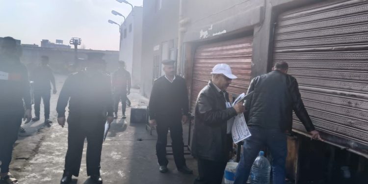 رئيس الجهاز: تنفيذ 24 قرار غلق وتشميع للمحال المخالفة بدمياط الجديدة