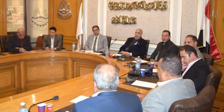 شُعبة المدارس الخاصة تشيد بدور الدولة.. وترفع مذكرة عاجلة لـ”العشري” بمطالب قطاعها تماشيًا مع المُستجدات