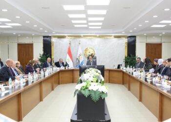 وزير قطاع الأعمال العام يترأس عمومية “القابضة للسياحة والفنادق” لاعتماد ميزانية 2023/2024