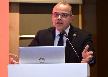 رئيس هيئة الرقابة المالية يلقي كلمة باحتفالية مرور 120 عاماً على تأسيس جمعية المحاسبين القانونيين المعتمدين البريطانية