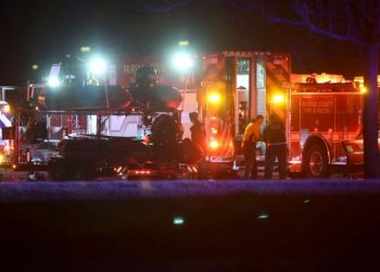 انتشال 18 جثة من نهر بوتوماك بواشنطن بعد اصطدام طائرة ومروحية