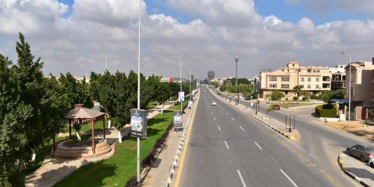 وزير الإسكان يستعرض إنجازات جهاز مدينة الشروق خلال “2024”