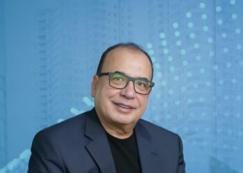 بقلم محمد أمين: التكنولوجيا التحويلية في عام 2025: هل بدأت مرحلة الاختبار والتعلم تؤتي ثمارها؟