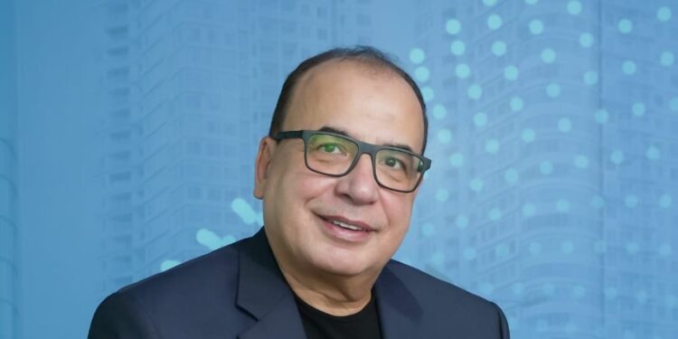 بقلم محمد أمين: التكنولوجيا التحويلية في عام 2025: هل بدأت مرحلة الاختبار والتعلم تؤتي ثمارها؟