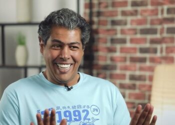 عمر مصطفى متولى ينتظر استكمال تصوير فيلم “الجبابرة”