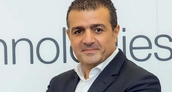 بقلم محمد طلعت  :المهن المدعومة بالذكاء الاصطناعي: مستقبل العمل وفجوة المهارات