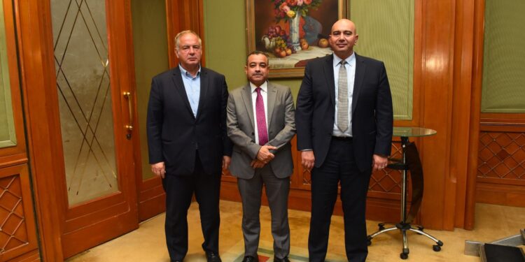 غرفة صناعة التكنولوجيا ” CIT ” تسجل شركاتها بقوائم “اللجنة العليا للتعويضات” بوزارة الإسكان وفقا لقانون 84 لعام 2017