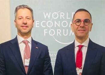 وزير الاستثمار يلتقى الرئيس التنفيذي لشركة آرتشر أفييشن الرائدة في مجال الطيران.