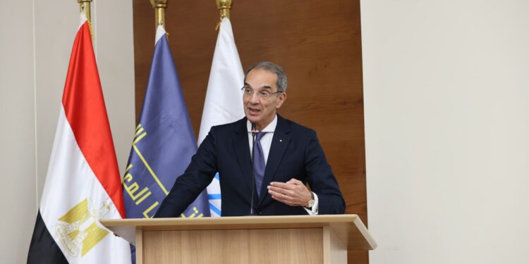 عمرو طلعت: يشهد حفل تخريج أكثر من 2000 متدرب من أكاديمية المواهب المصرية ETA