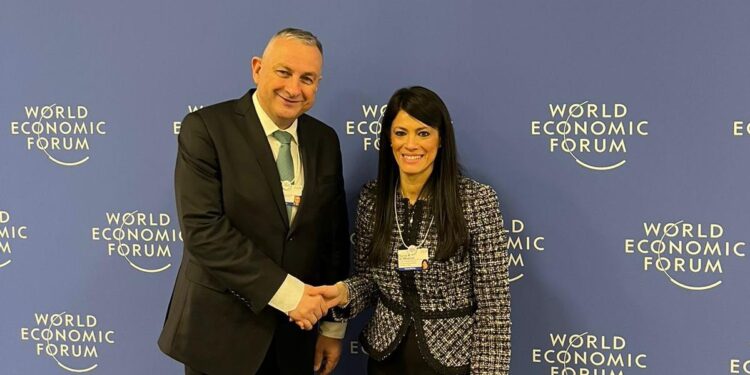 المشاط تلتقي شركاء التنمية الأوروبيين خلال فعاليات الاجتماع السنوي للمنتدى الاقتصادي العالمي