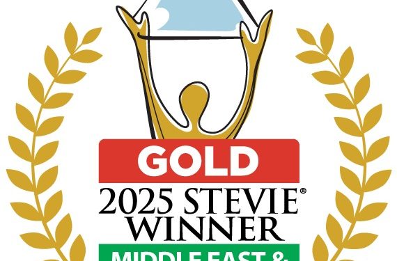 مجموعة يلا تفوز بجائزة ستيفي الذهبية لعام 2025 خلال حفل توزيع جوائز ستيفي الشرق الأوسط وشمال إفريقيا