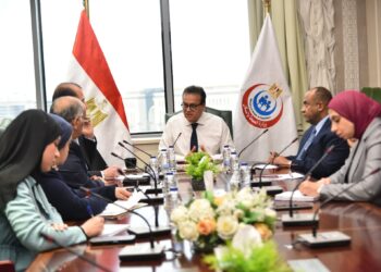 وزير الصحة يوجه بالتأكد من تمام جهوزية المستشفيات بشمال سيناء لتوفير  الدعم الصحي للأشقاء الفلسطينيين