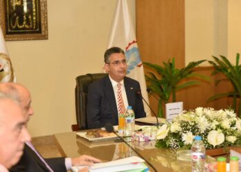 وزير التموين يترأس اجتماع الجمعية العامة للشركة القابضة للصناعات الغذائية