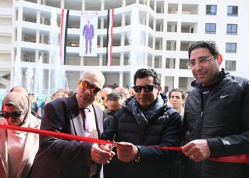 وزير الشباب والرياضة يفتتح نادي “جولدن مودرن سبورت” بالمرج