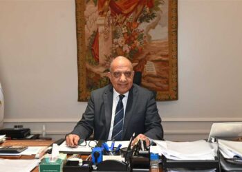 وزير الكهرباء يشارك فى الدورة الـ 15 للوكالة الدولية للطاقة المتجددة بالإمارات