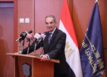 وزير الاتصالات يعلن إطلاق خدمة WiFi Calling فى مصر